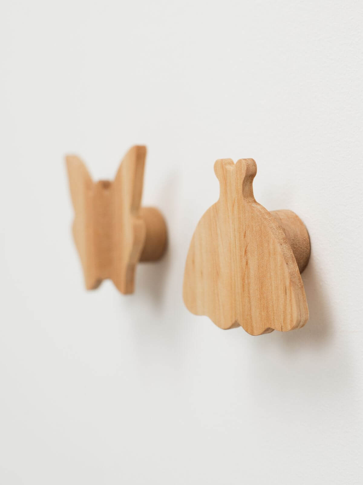 wall hooks for girls room