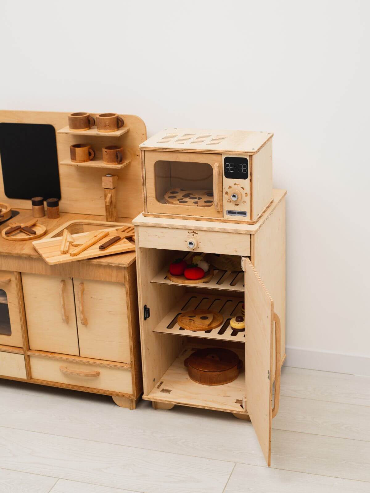  refrigerator for toddlers