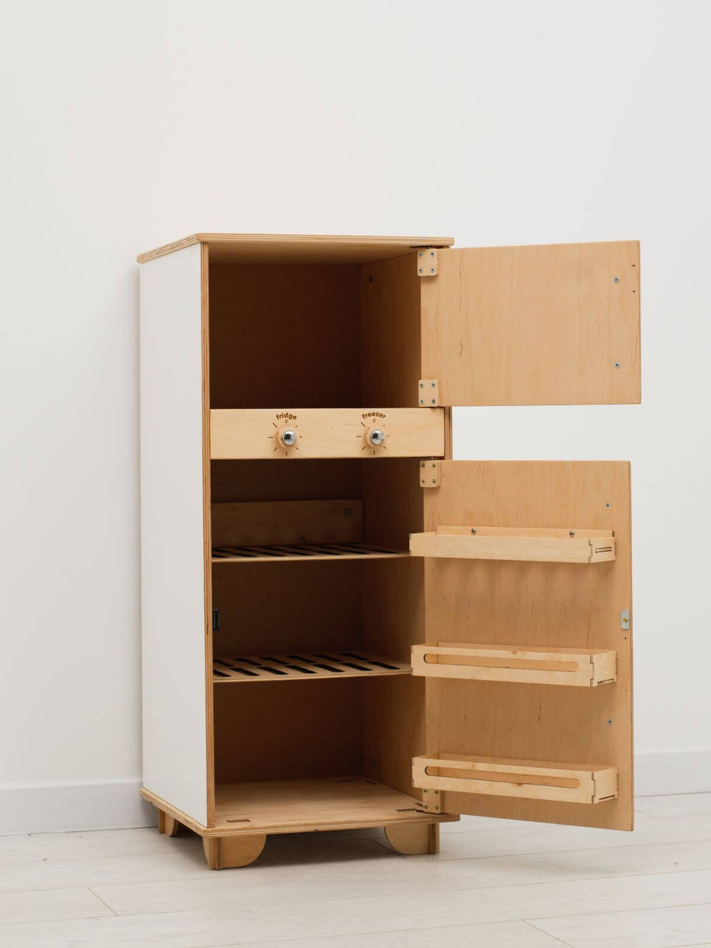 kids wooden fridge