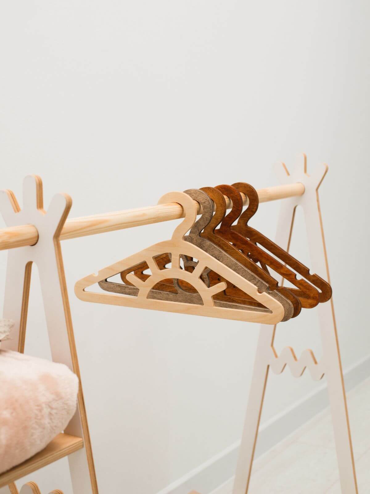 hangers for toddler clothes
