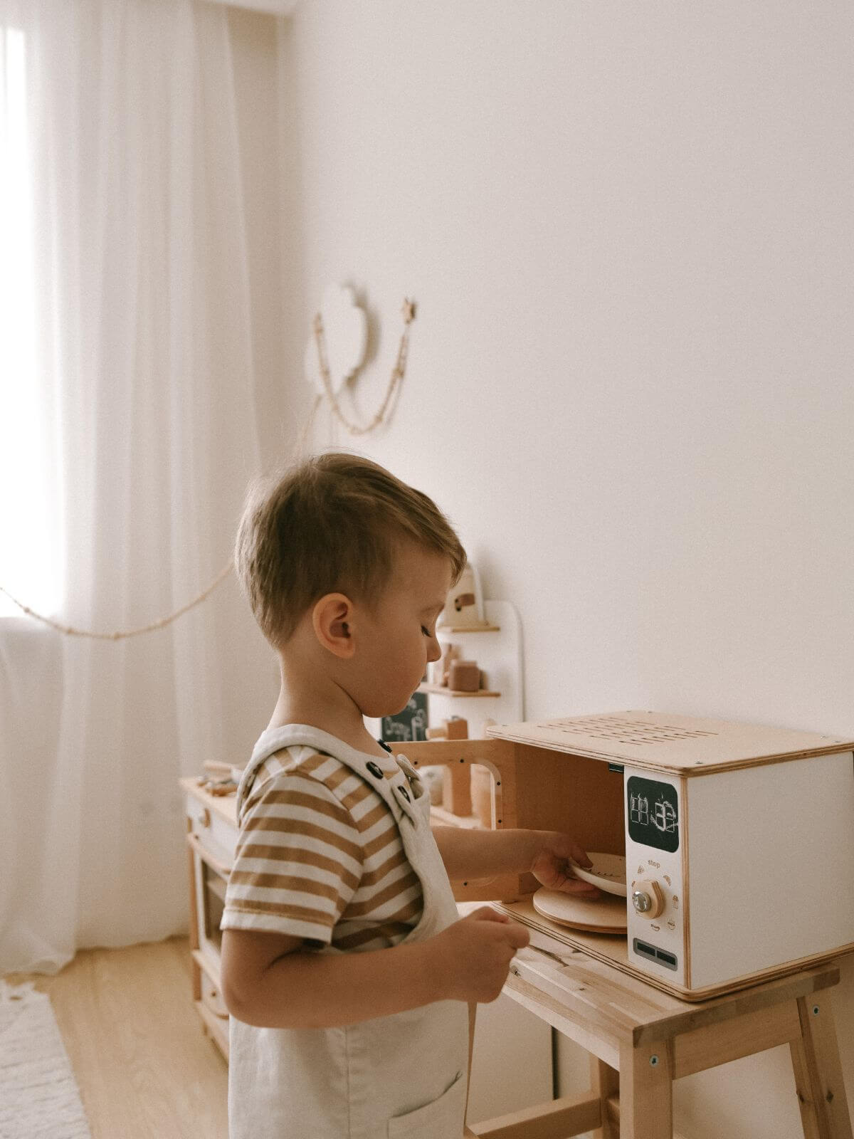 Wooden microwave toy